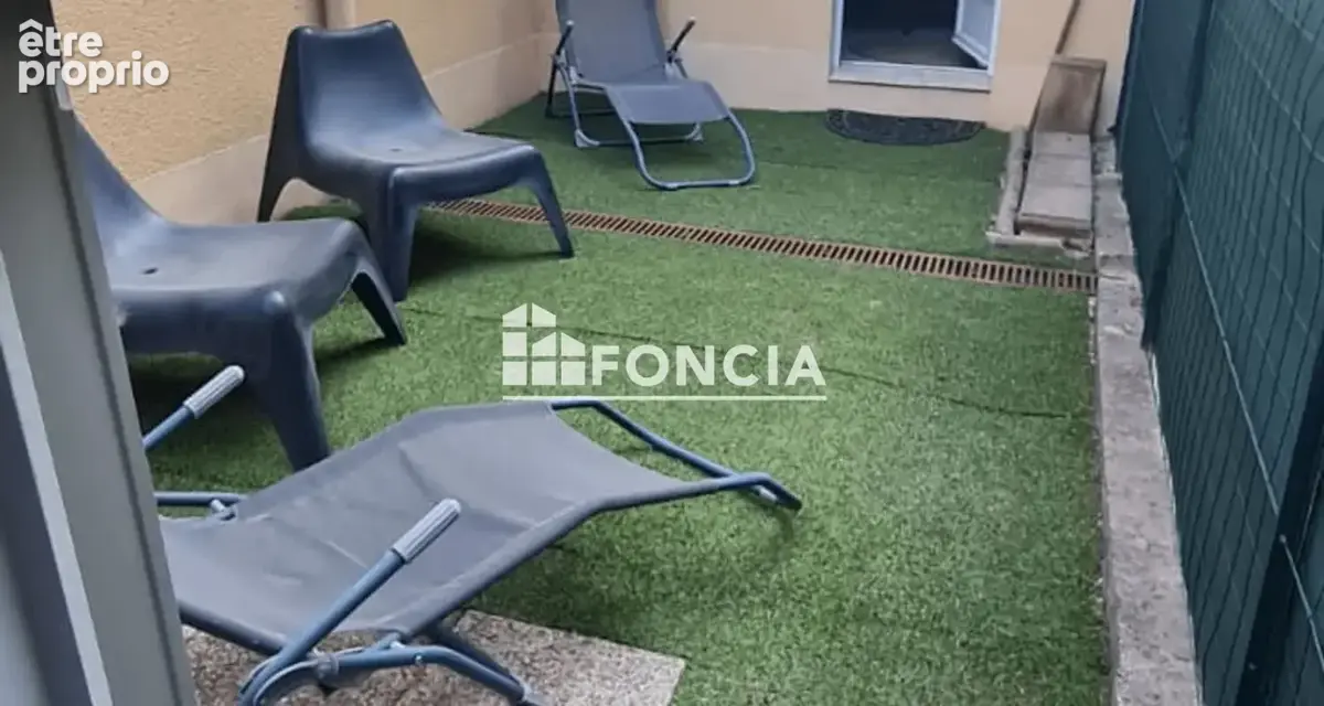 HYÈRES – COSTEBELLE  T3/T4 EN REZ-DE-JARDIN  Appartement de 78 m² avec terrasse et jardin privatif - photo 7