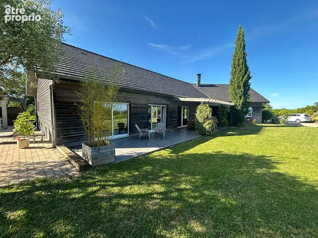 Photo Maison à Saint-Cyprien au prix de 367 000€