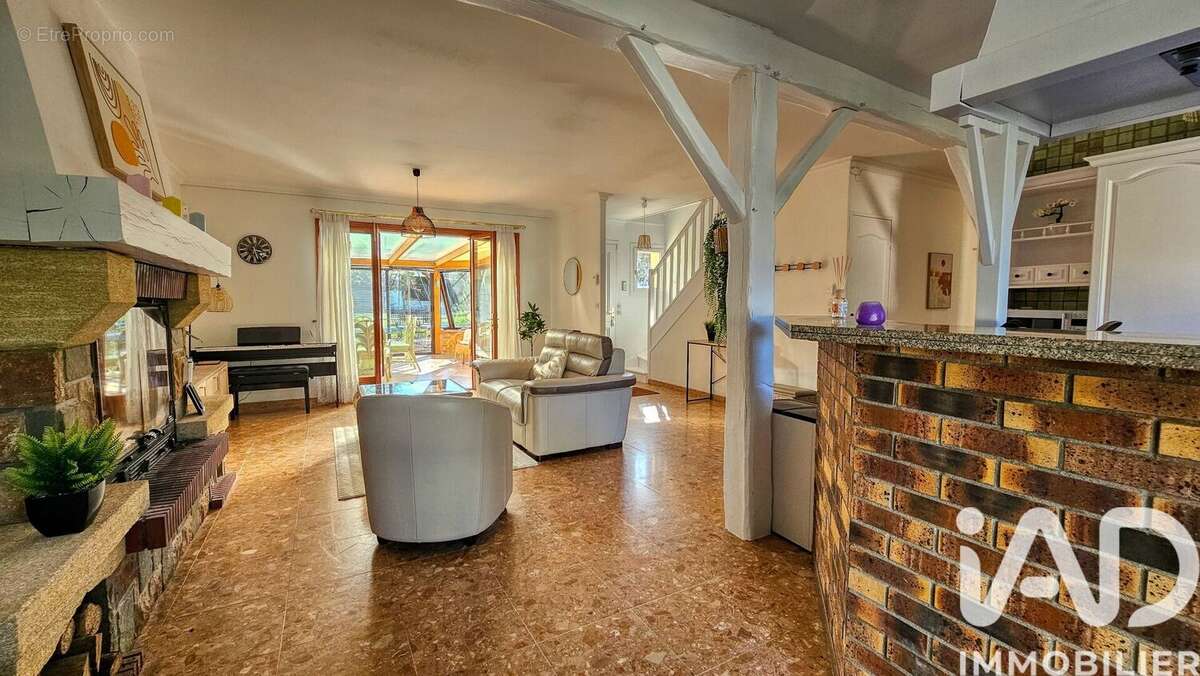 Photo 6 - Maison à MORAINVILLIERS