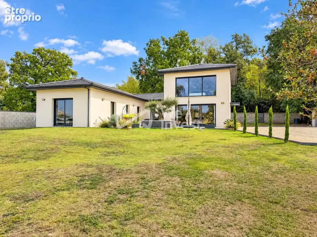 Photo Maison à Agnin au prix de 499 000€