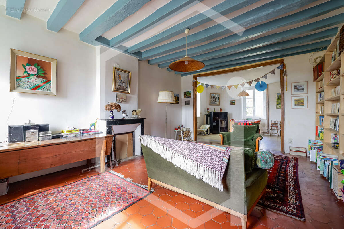 Maison à COSNE-COURS-SUR-LOIRE