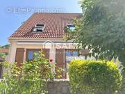 Photo 1 - Maison à LA FERTE-ALAIS