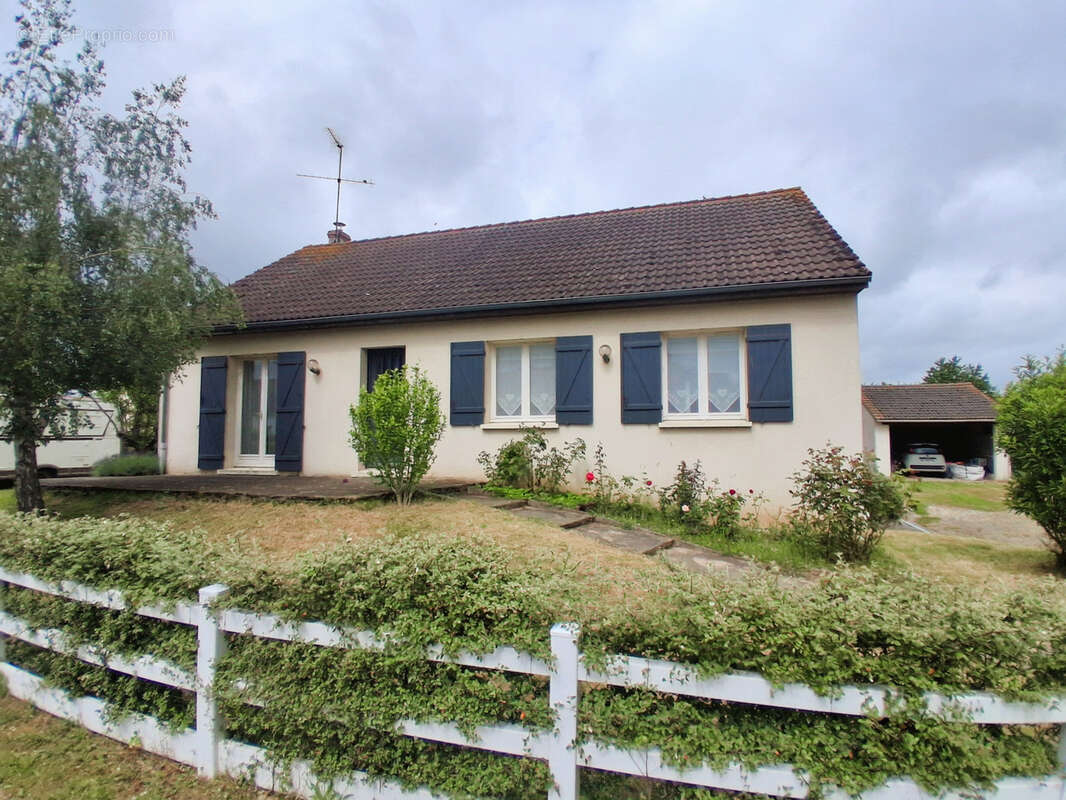 Maison sur sous sol avec garage et jardin - photo 9