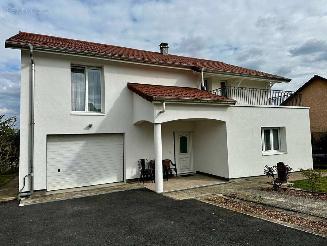 Maison à GOLBEY