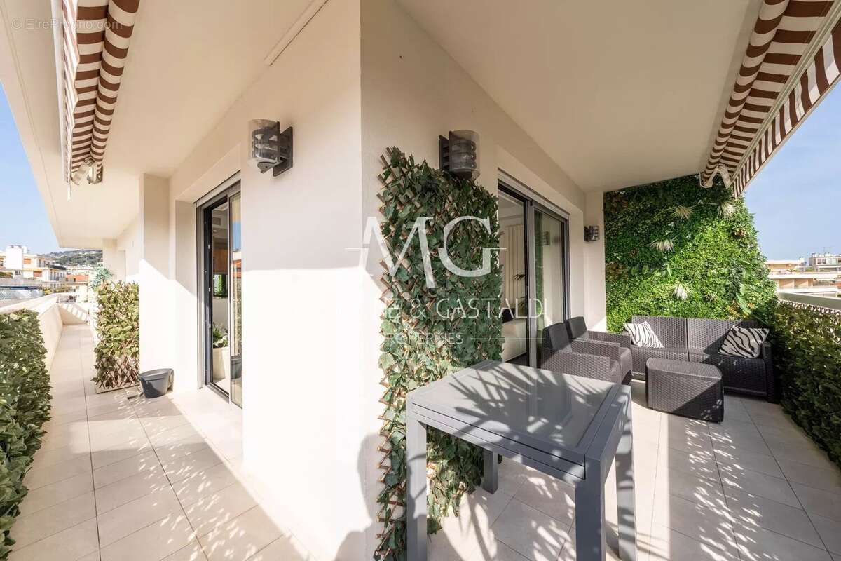 Appartement à CANNES