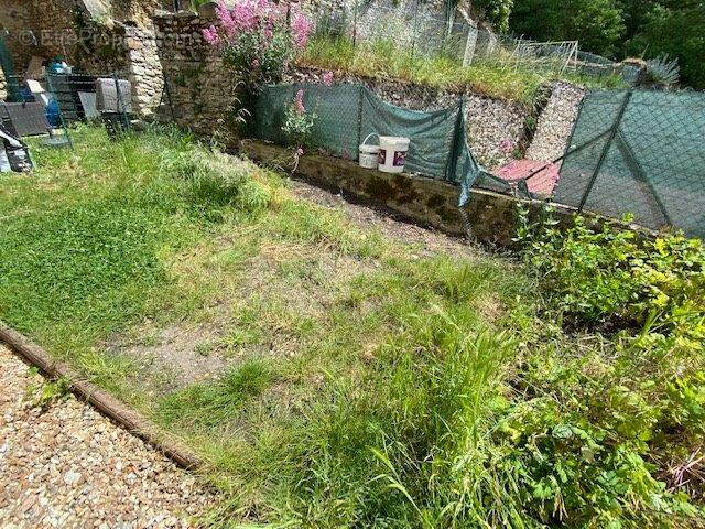 Appartement à EPERNON