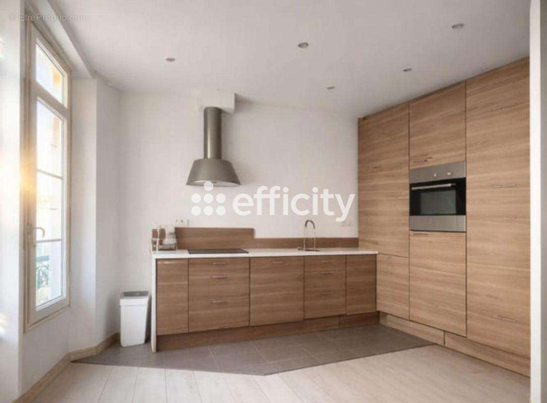 Appartement à SAINT-RAPHAEL