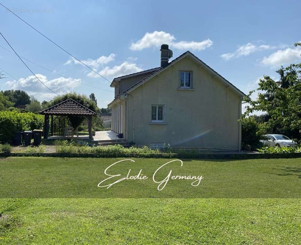 Maison à PRIGONRIEUX