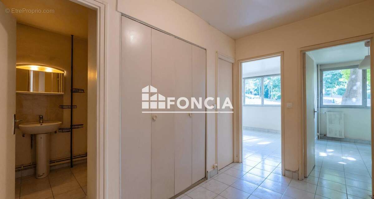 Appartement à NANTERRE