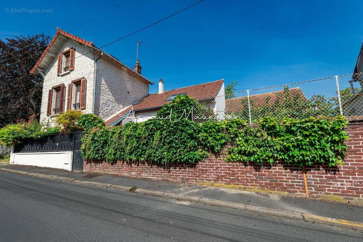 Photo 2 - Maison à ORRY-LA-VILLE