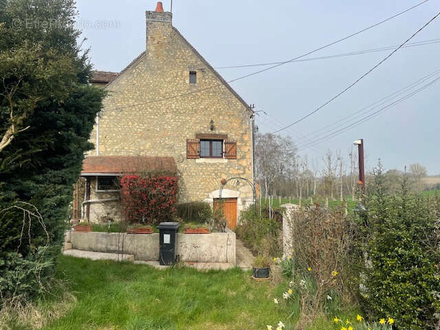 Maison à SAINT-AGNAN-SUR-ERRE