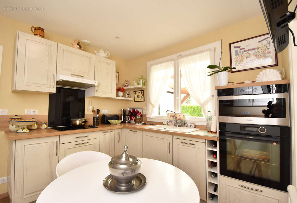 Maison à LONGPRE-LES-CORPS-SAINTS