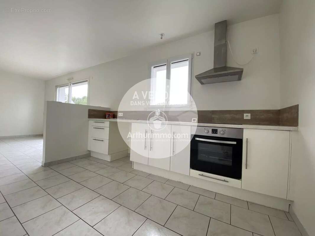 Quartier résidentiel, plain-pied à 500 m du centre bourg - photo 5