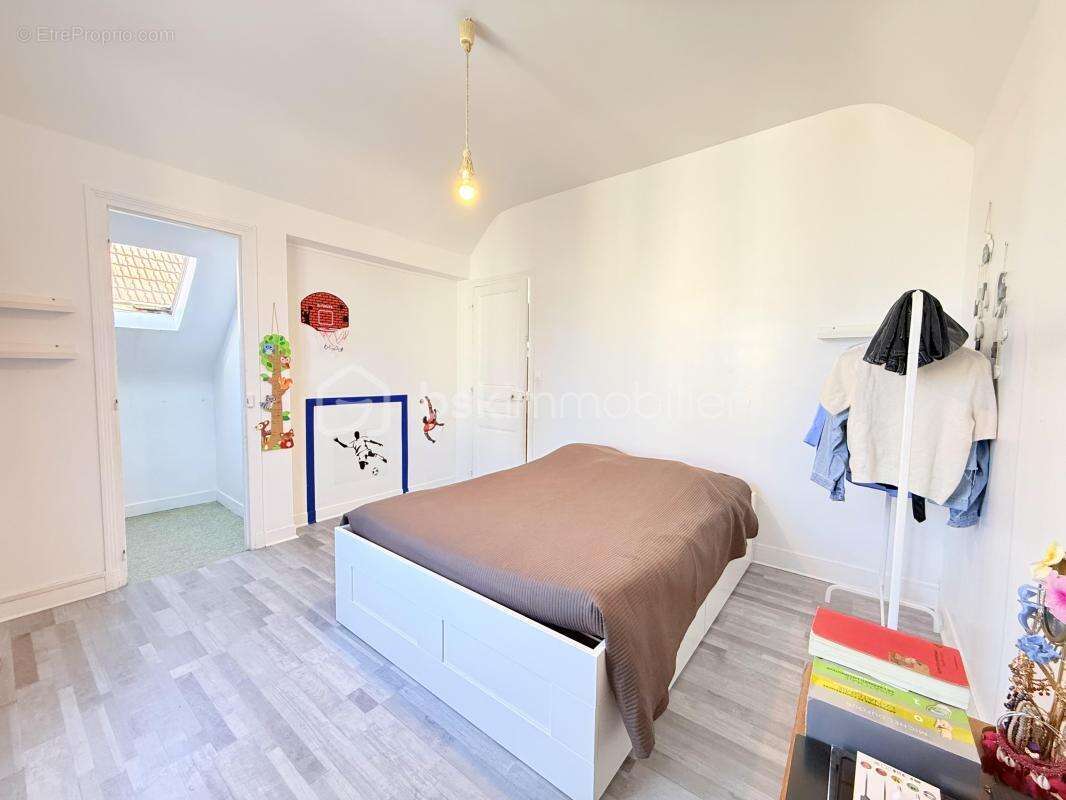 Maison à BONNEUIL-SUR-MARNE