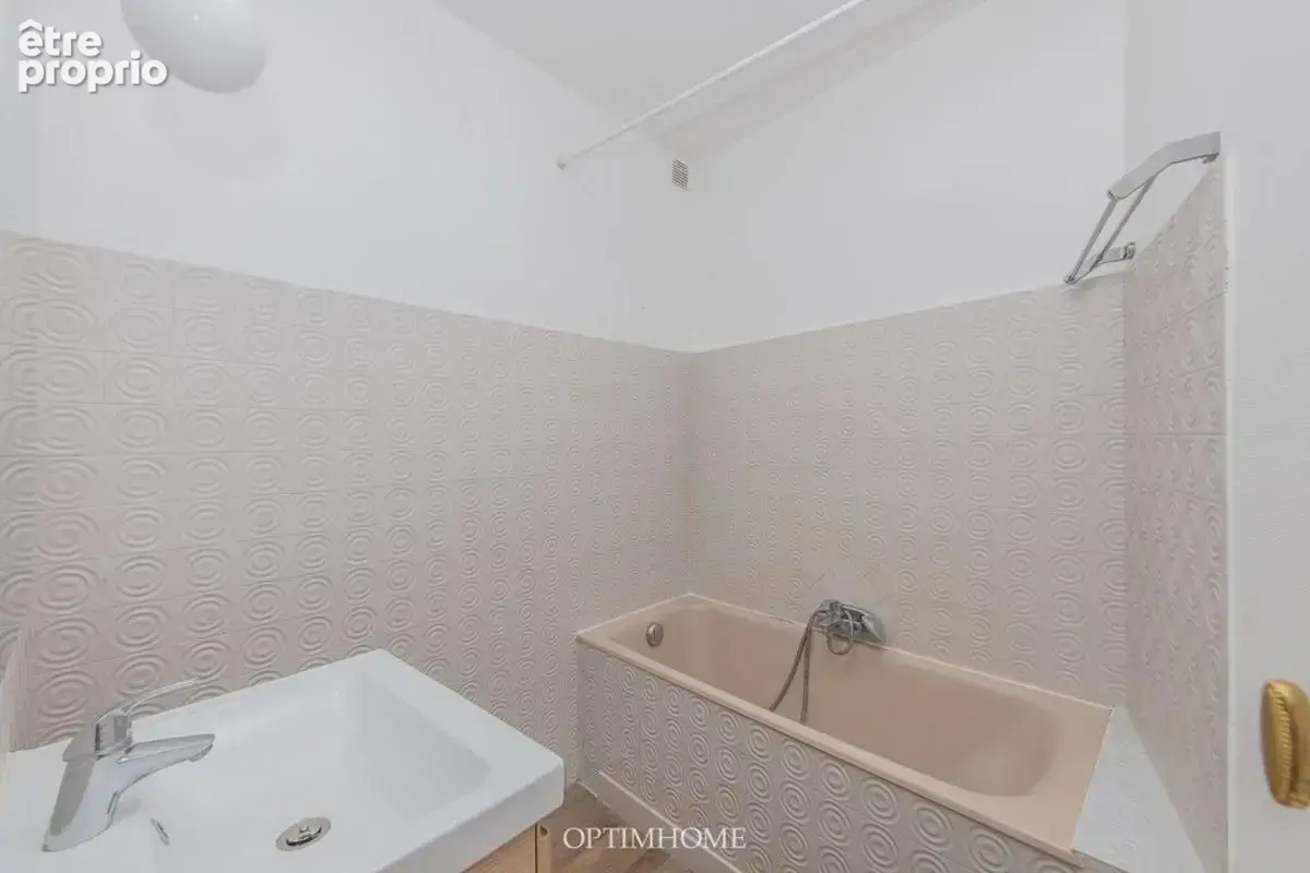 Appartement à vendre 3 pièces SAINT MANDE (94) - 63.5 m² - Bois de Vincennes à 3 mn à pieds - photo 11