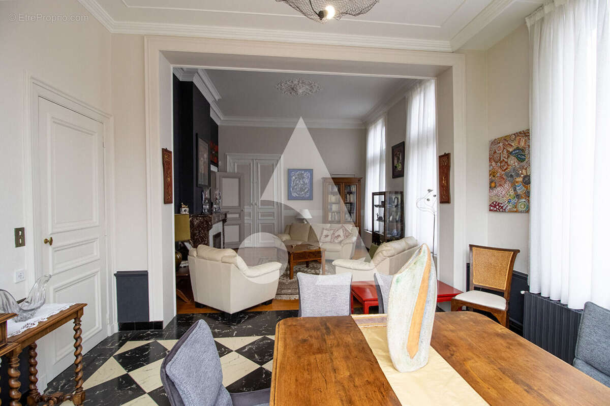 Maison à VALENCIENNES