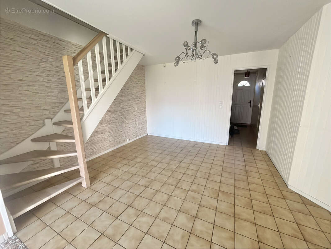 Maison à NOGENT-SUR-OISE