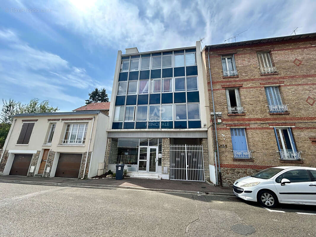 Appartement 2 pieces vendu loue - photo 6