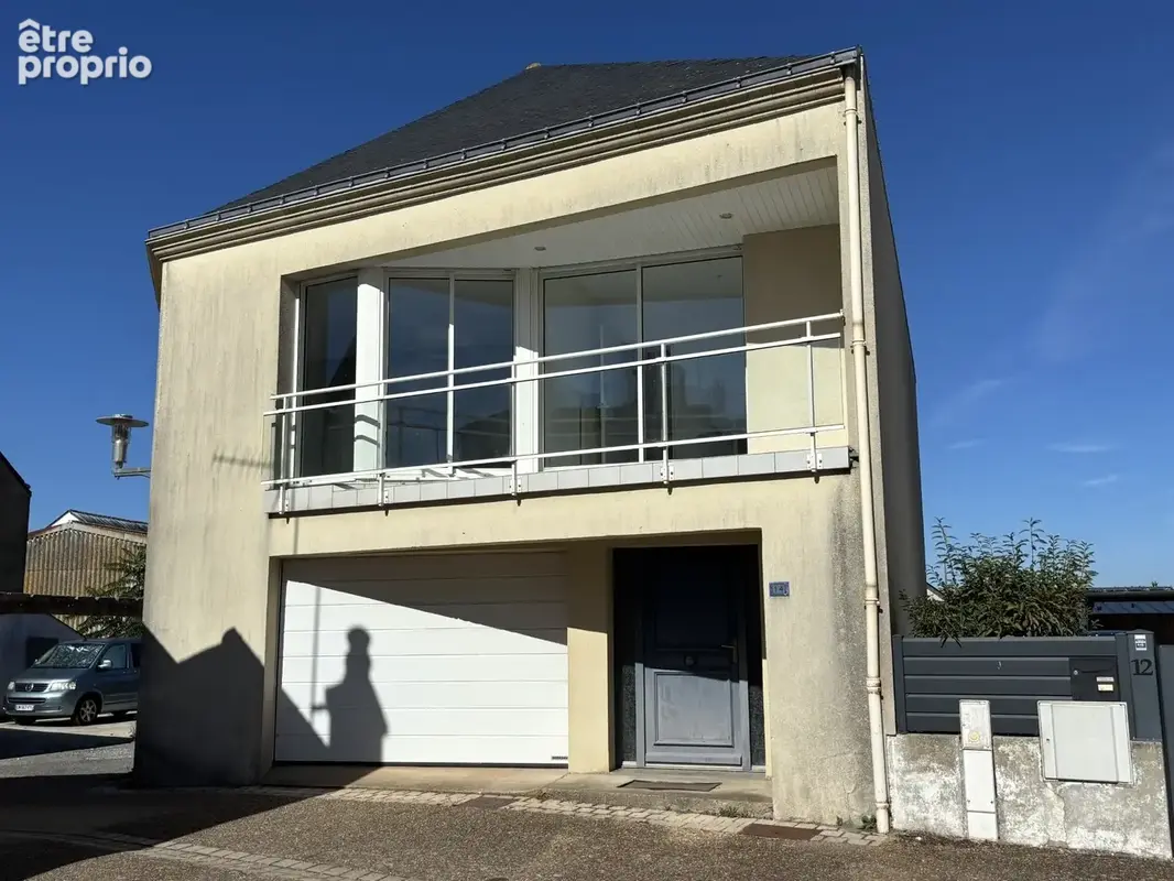 Maison à LA TURBALLE