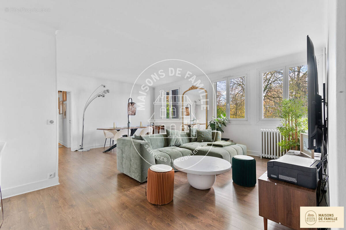 Appartement à LOUVECIENNES