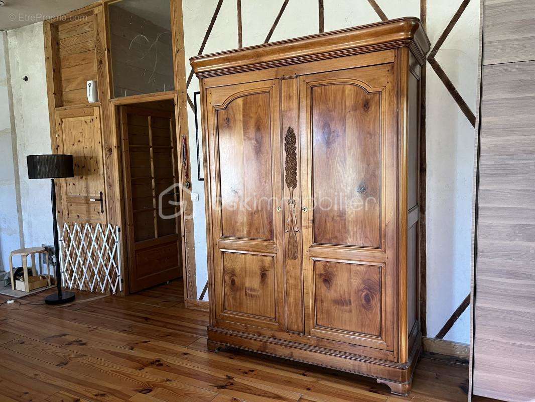 Maison à FORCALQUIER