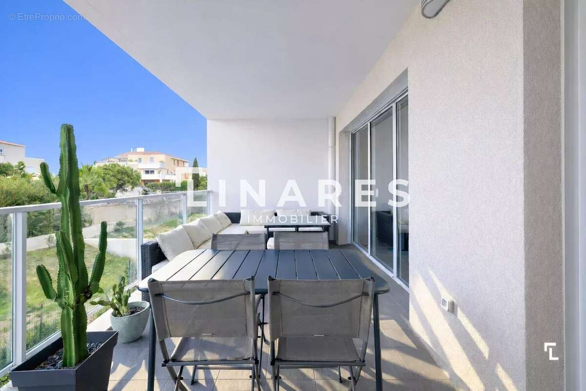 Appartement à MARSEILLE-8E