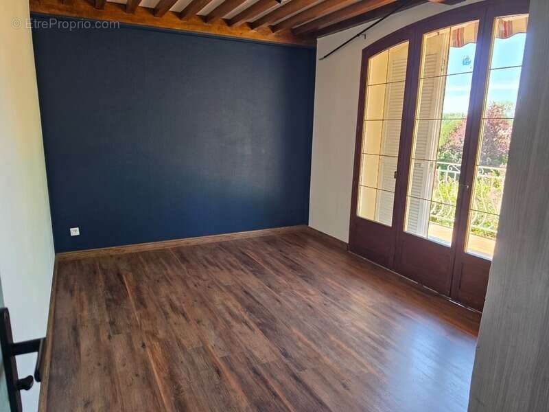 Maison à vendre 7 pièces 143m² perrigny sur l'ognon /  pontailler‑sur‑saône (21) - photo 11