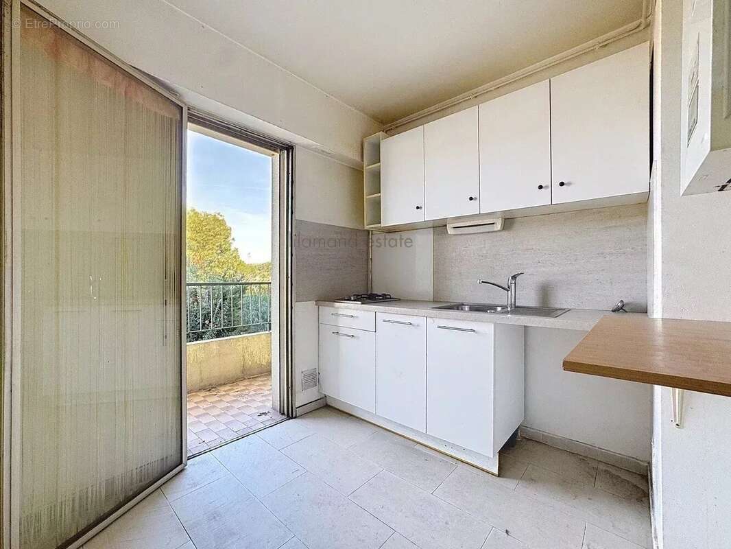 Appartement à LE CANNET