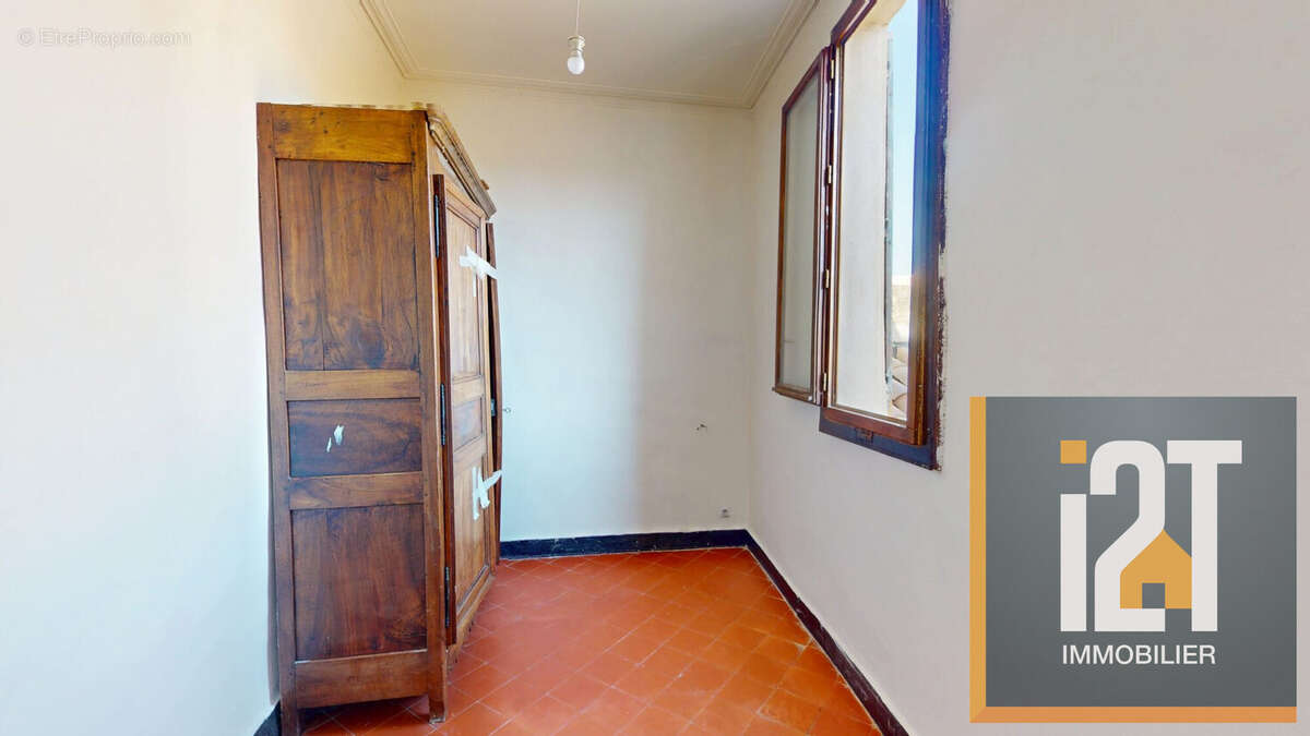 Appartement 60 m² à Nimes  - photo 6