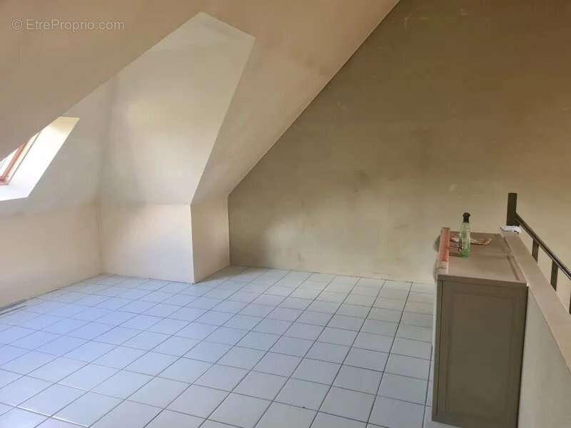 Maison à CHATELAUDREN
