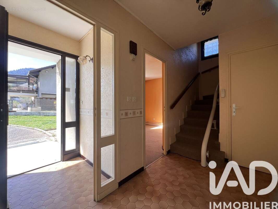 Photo 4 - Maison à LA ROCHETTE