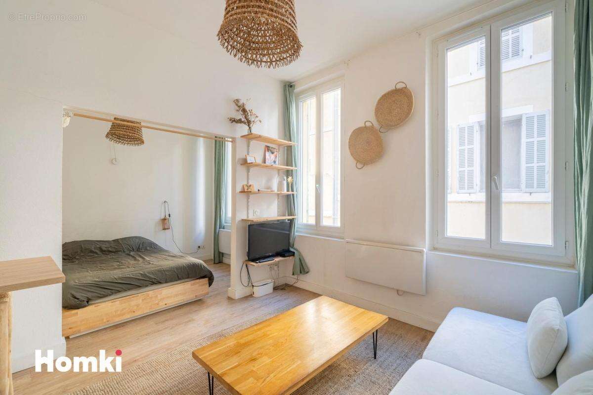 Appartement T2 de 35 m2 à Marseille 13001, Rue Thubaneau - photo 2