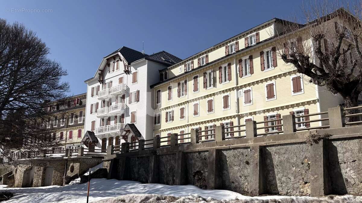 Appartement à PUGNY-CHATENOD