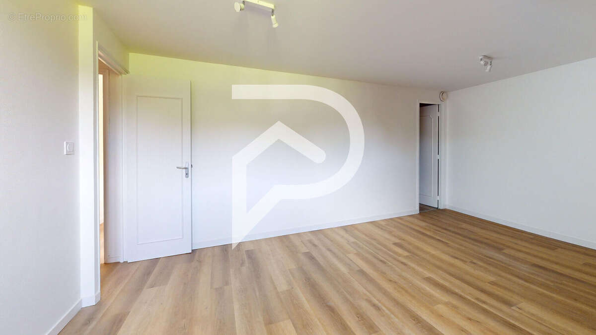 Maison à OLORON-SAINTE-MARIE