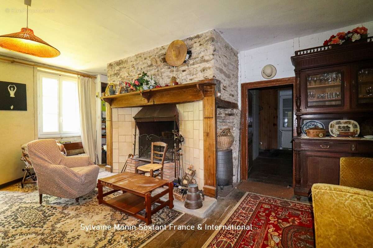 Grande maison familliale de 5 chambres offrant de superbes volumes et une dépendance exceptionnelle dans un cadre privilégié - photo 7