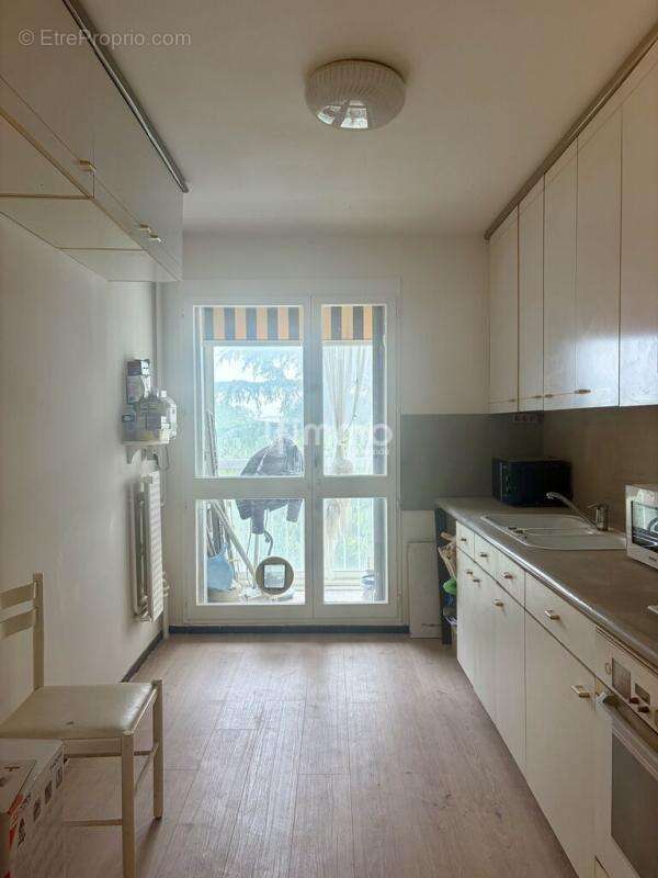 Appartement à MARSEILLE-10E