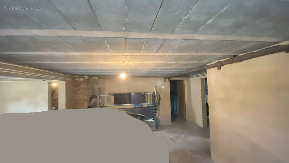 Maison à SAINT-FORT-SUR-GIRONDE