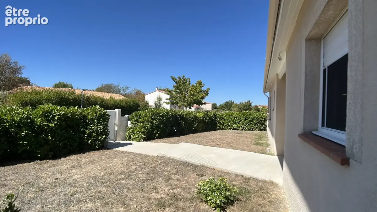 Villa à acheter avec 4 pièces à Saint-Sulpice-La-Pointe (81) - photo 4