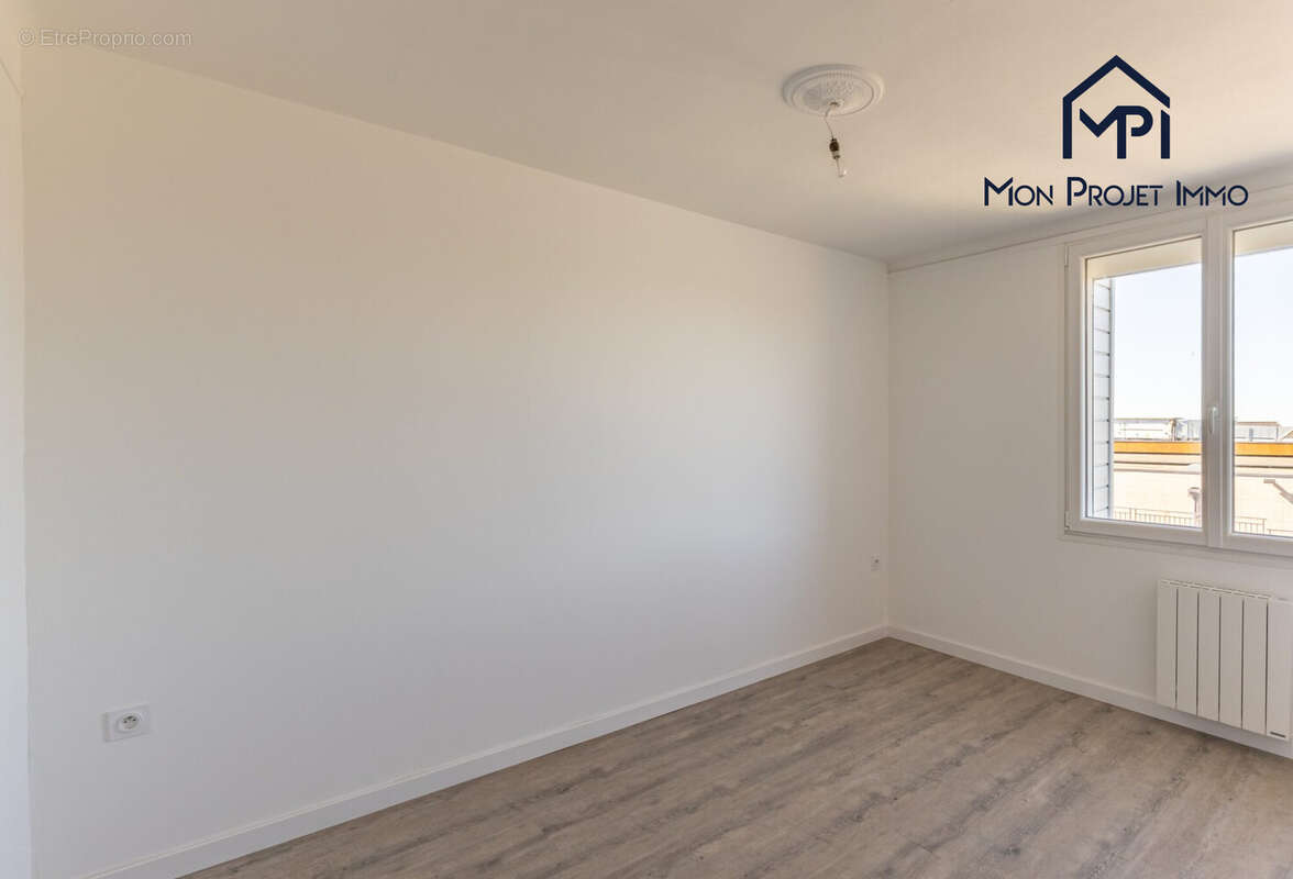 Maison 65 m² à Mayenne  - photo 4
