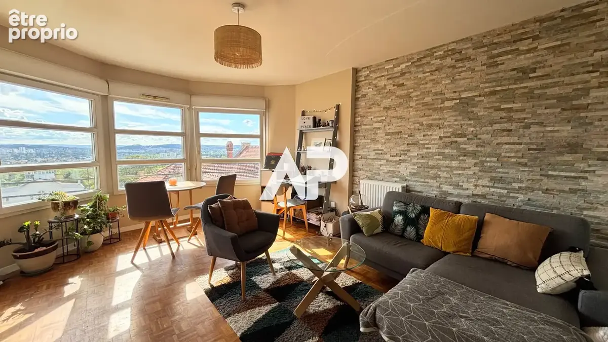 EXCLUSIVITÉ  Appartement en rotonde avec vue panoramique sur Paris, balcon et parking à Montmorency CENTRE-VILLE - photo 2