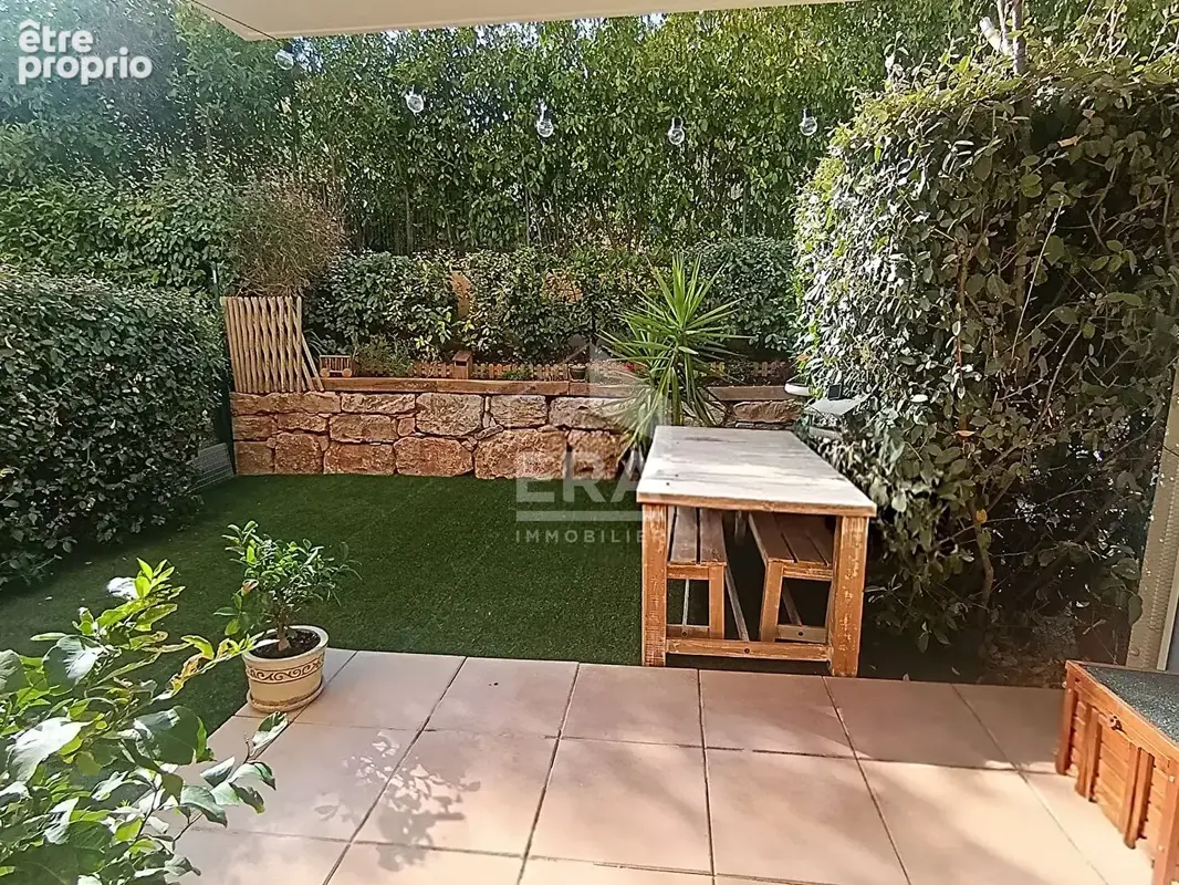 Appartement à LE LUC