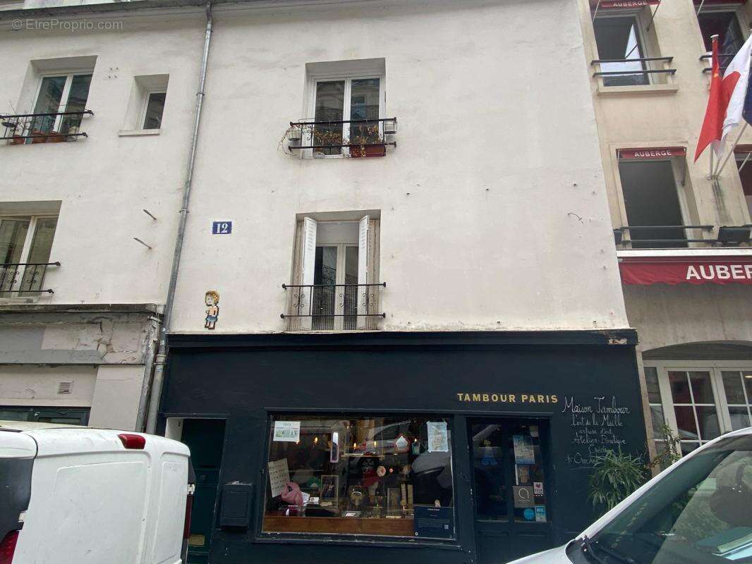Commerce à PARIS-11E