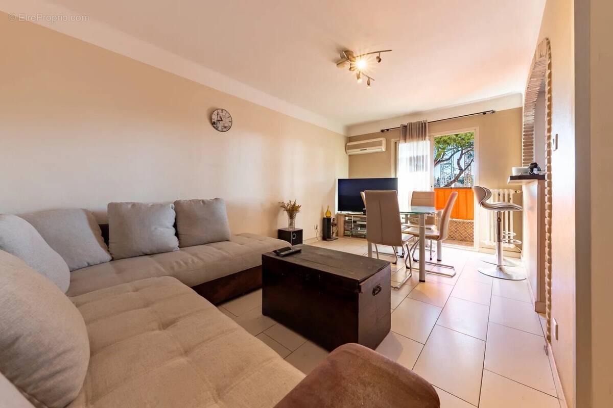 Appartement à CAGNES-SUR-MER