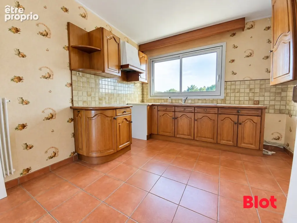 Appartement 5 pièces 85 m² à vendre à Brest (29200) - photo 3