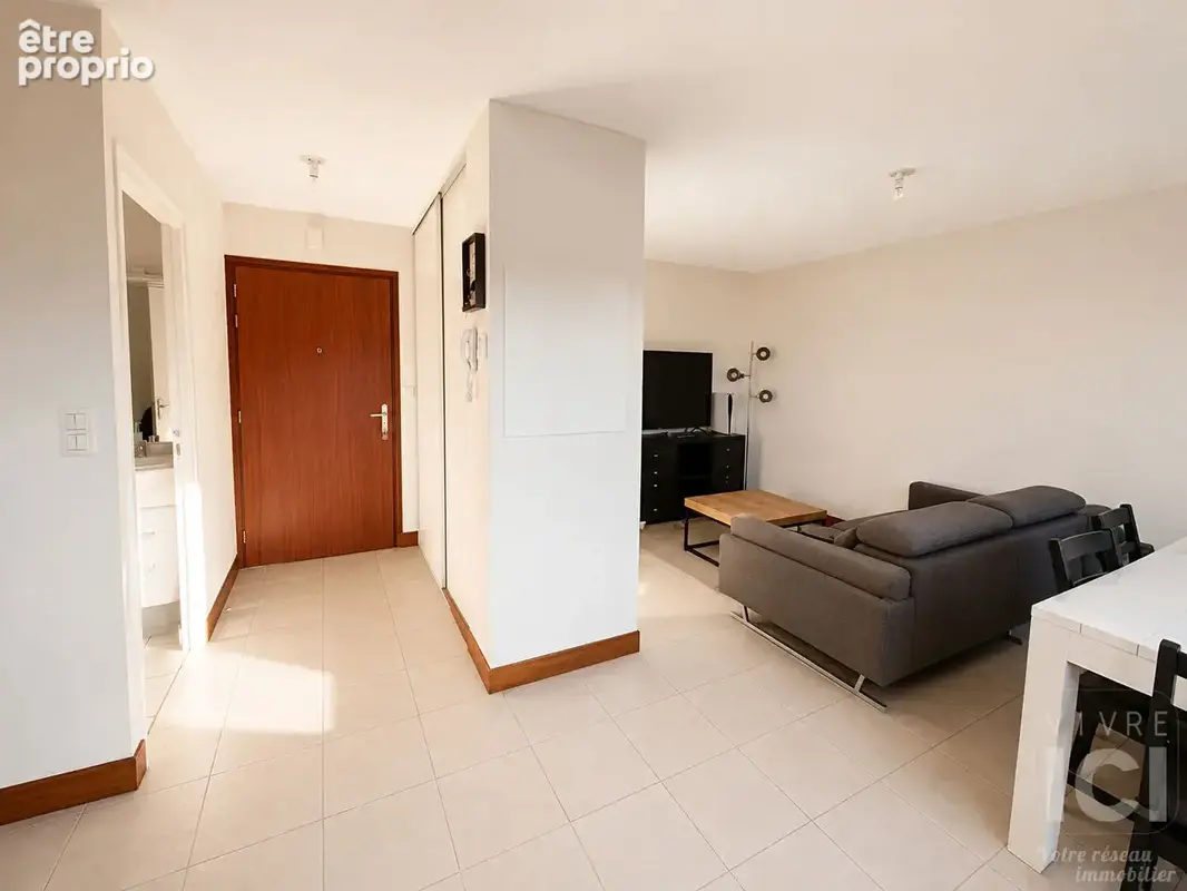 À vendre - Appartement T3 en duplex avec garage - INDRE - photo 2