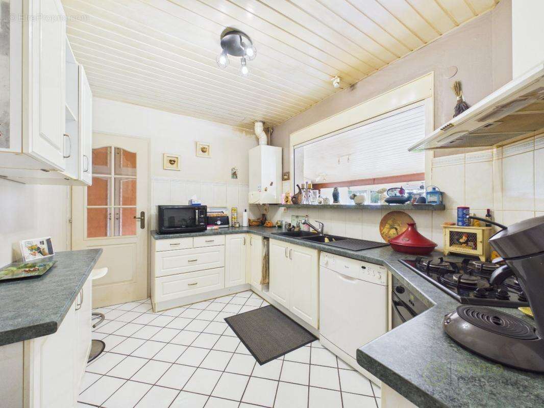 Maison à MARTIGNAS-SUR-JALLE