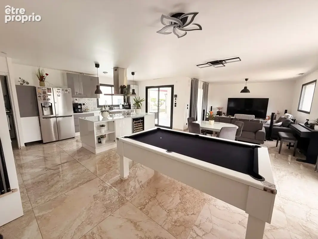 Maison 466 m² à Laroque-Des-Alberes  - photo 6