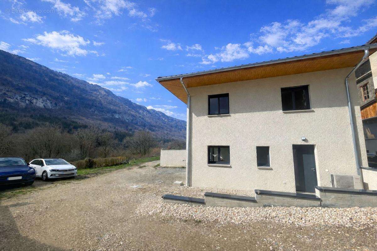Maison À Vendre individuelle ALLEVES - photo 3