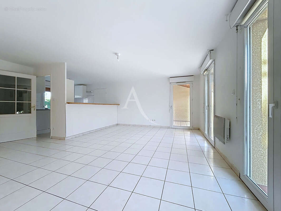 Maison à LESPINASSE