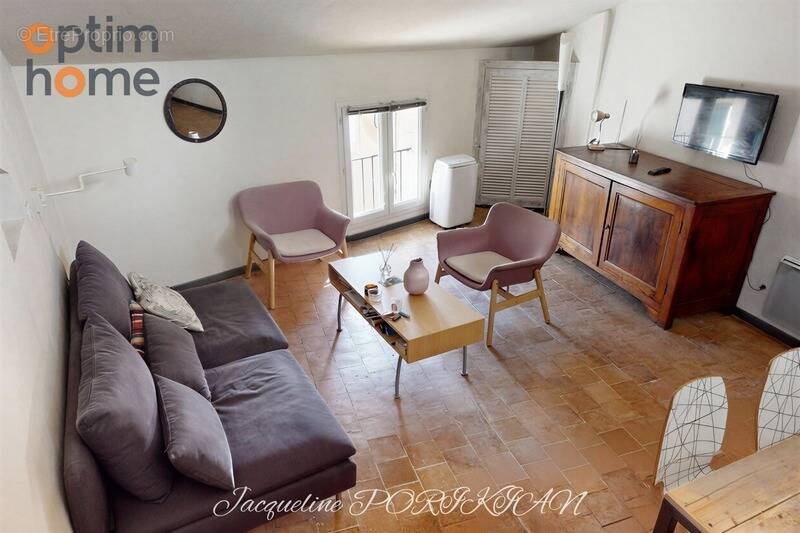 Appartement à LOURMARIN